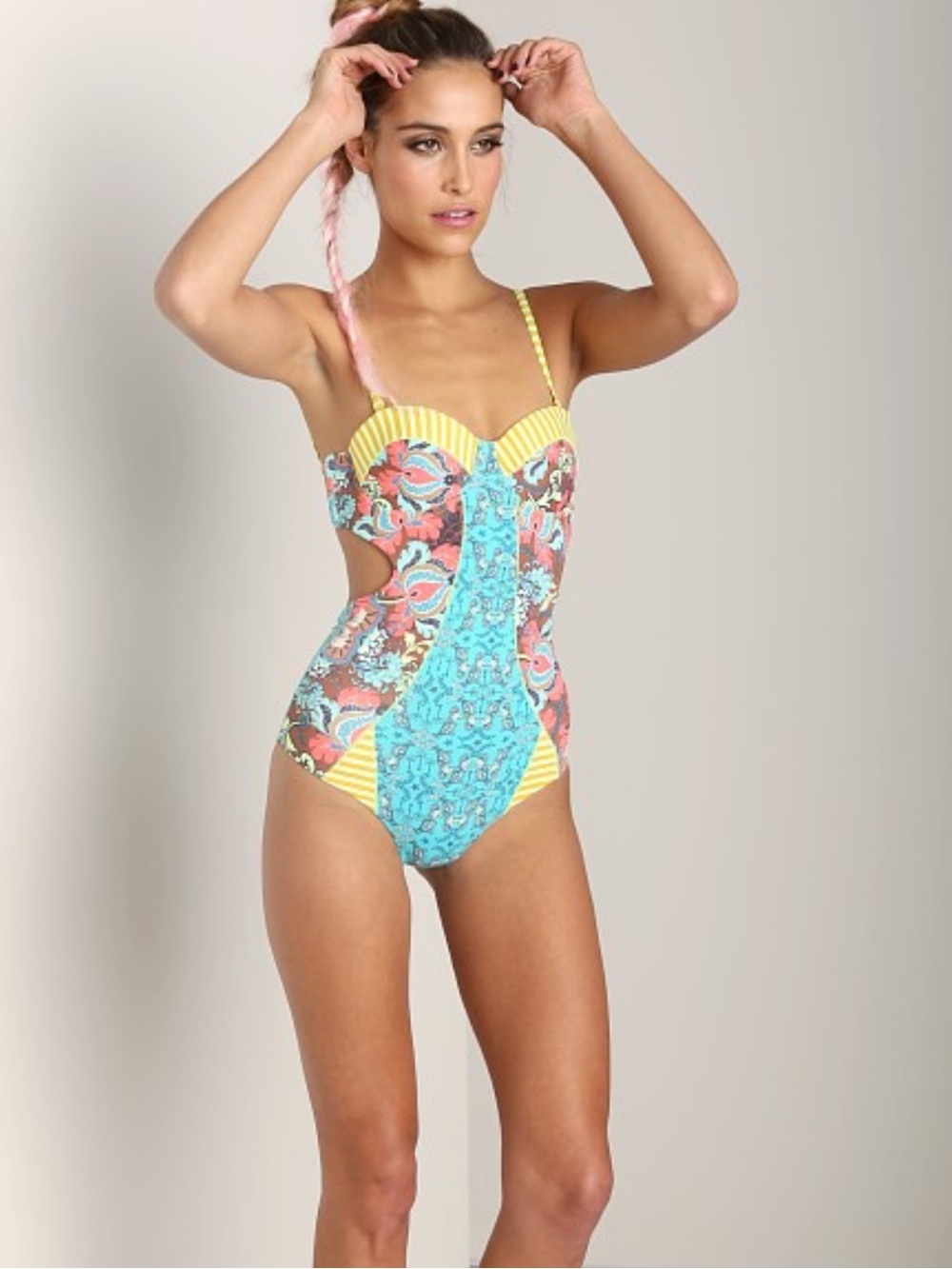 Maaji Colorful Parrot & Paisley One Piece swimsuit Size Large